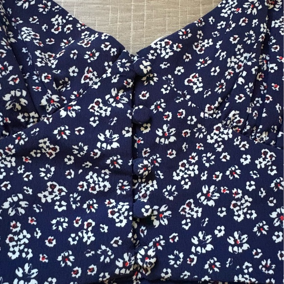 Princess Polly Navy Floral Crop Top - Picture 2 of 5